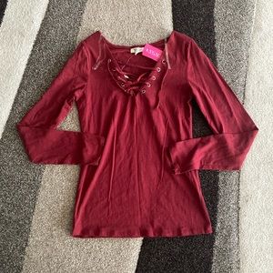 NWT A’gaci/ burgundy red long sleeve tee